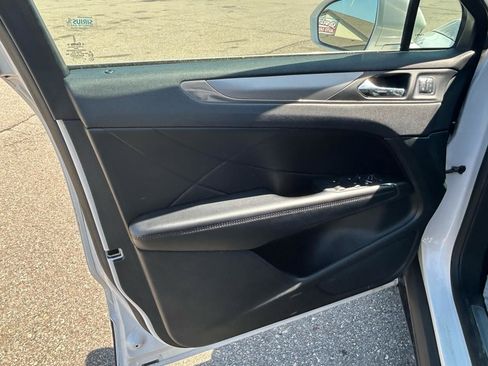 Used 2017 Lincoln MKC Select w/ Select Plus Package AWD/4WD image 14