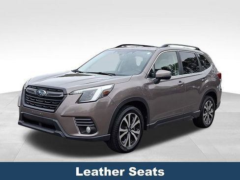Used 2022 Subaru Forester Limited image 4