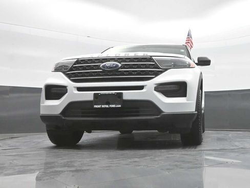 Used 2021 Ford Explorer XLT w/ Class III Trailer Tow Package AWD/4WD image 38