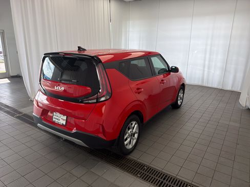 Used 2025 Kia Soul S FWD image 5