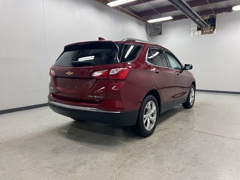Used 2018 Chevrolet Equinox Premier image 4