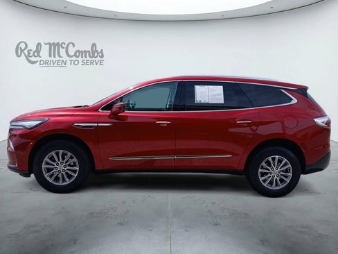 Used 2024 Buick Enclave Essence w/ Technology Package FWD image 2
