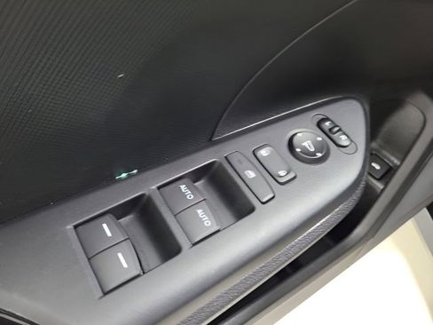 Used 2020 Honda Civic Sport image 23