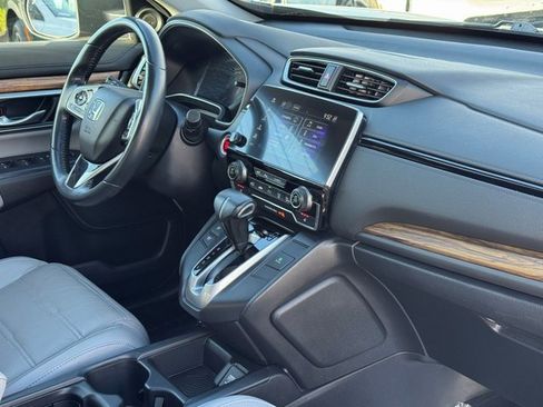 Used 2019 Honda CR-V Touring image 14