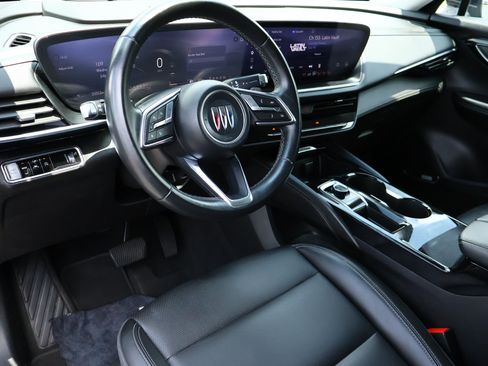 Used 2024 Buick Envision Preferred AWD/4WD image 3