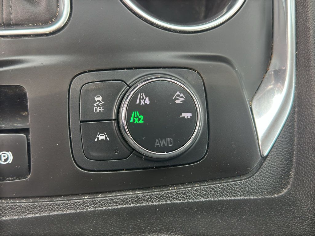 Used 2020 Chevrolet Traverse High Country AWD/4WD image 26