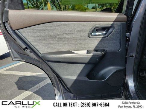 Used 2023 Nissan Rogue SV image 15