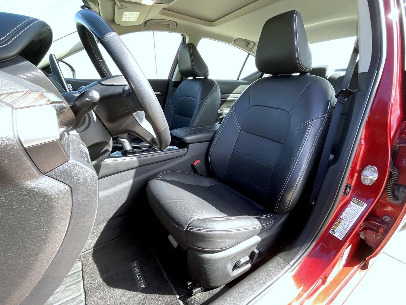 Used 2022 Nissan Altima 2.5 SL FWD image 10
