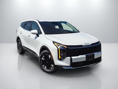 New 2026 Kia Sportage LX FWD image 1