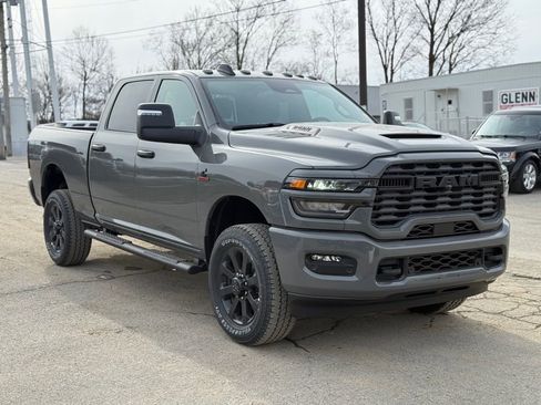 New 2026 RAM 2500 Tradesman AWD/4WD image 4