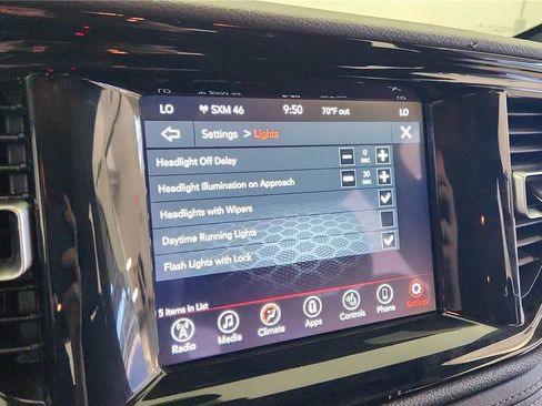 Used 2021 Dodge Durango SXT AWD/4WD image 27