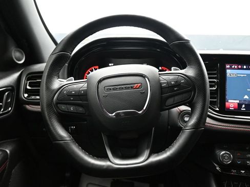 Used 2025 Dodge Durango GT AWD/4WD image 21