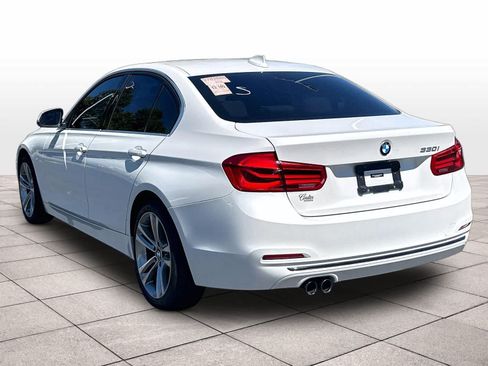Used 2018 BMW 330i Sedan w/ Convenience Package RWD image 7