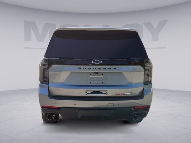 Used 2025 Chevrolet Suburban RST w/ RST Capability Package AWD/4WD image 4