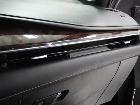 Used 2023 Cadillac Escalade Sport Platinum image 27