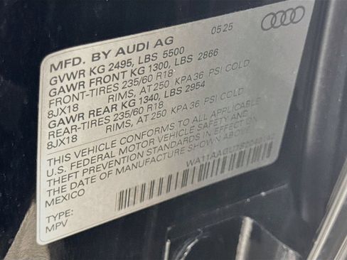 Certified 2025 Audi Q5 Premium w/ Convenience Package AWD/4WD image 29