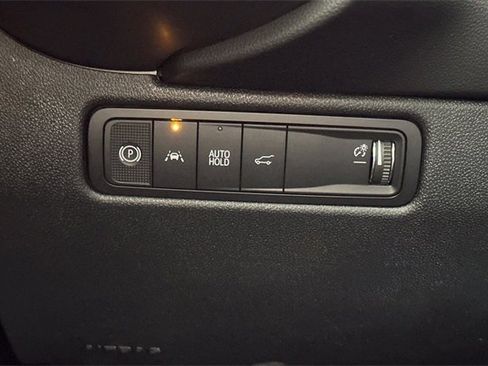 New 2026 Chevrolet Equinox EV RS image 33