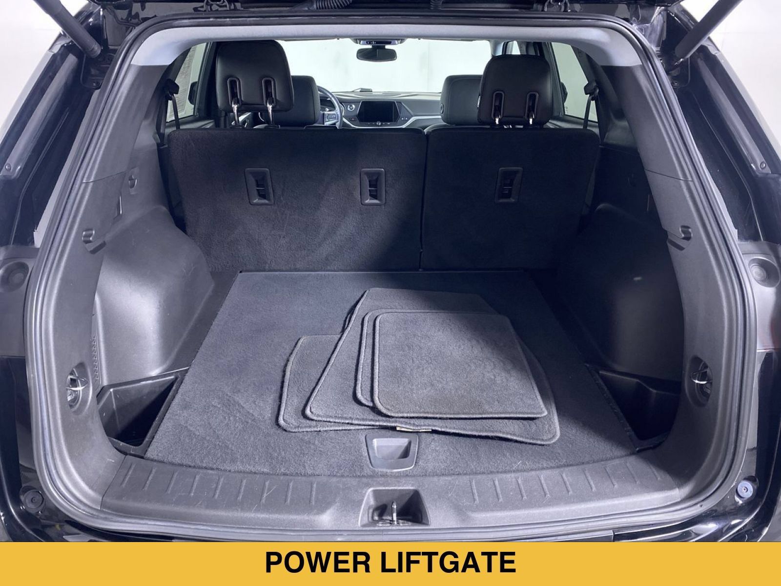 Used 2019 Chevrolet Blazer LT AWD/4WD image 13