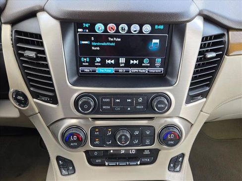 Used 2017 GMC Yukon Denali w/ Open Road Package AWD/4WD image 15