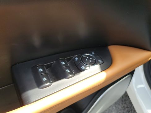 Certified 2023 Lincoln Nautilus Black Label image 18