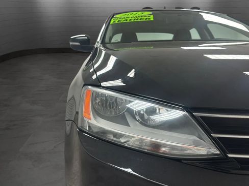 Used 2015 Volkswagen Jetta SEL FWD image 31