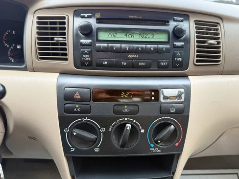 Used 2006 Toyota Corolla LE image 14
