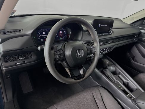 Used 2025 Honda Accord SE image 8