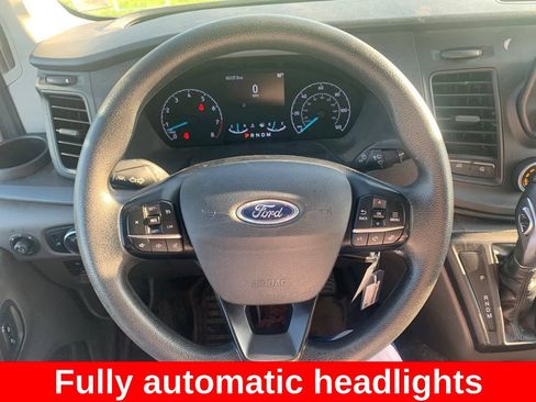 Used 2025 Ford Transit 250 148 Medium Roof Extended AWD image 12