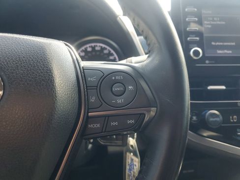 Used 2023 Toyota Camry SE image 21