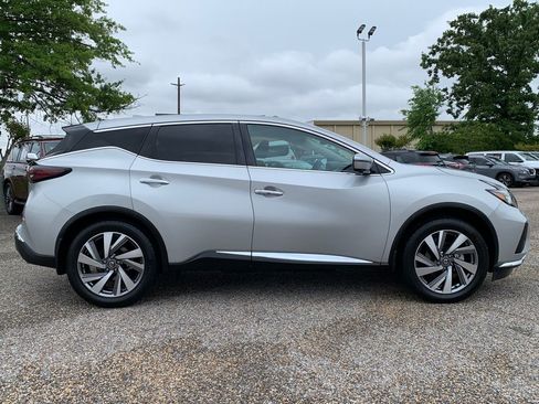 Used 2021 Nissan Murano SL w/ SL Moonroof Package FWD image 2
