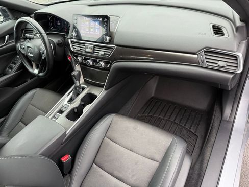 Used 2022 Honda Accord Sport image 15