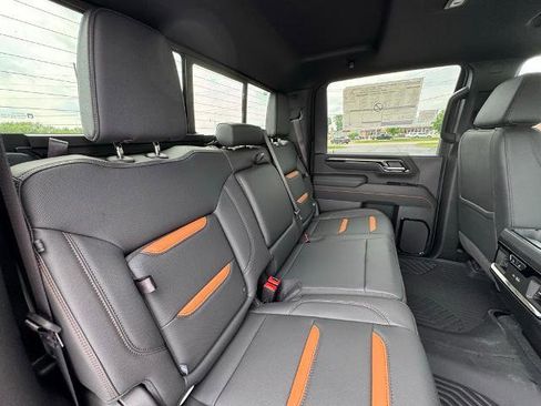 New 2025 GMC Sierra 2500 AT4 w/ AT4 Premium Plus Package image 29
