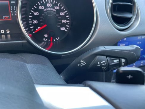 Used 2021 Ford Mustang Premium RWD image 31