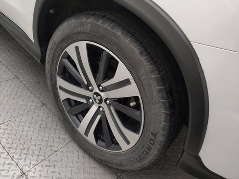 Used 2021 Mitsubishi Outlander Sport SE FWD image 31