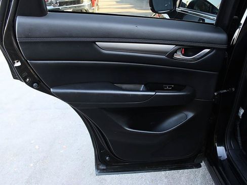 Used 2019 MAZDA CX-5 Touring AWD/4WD image 11