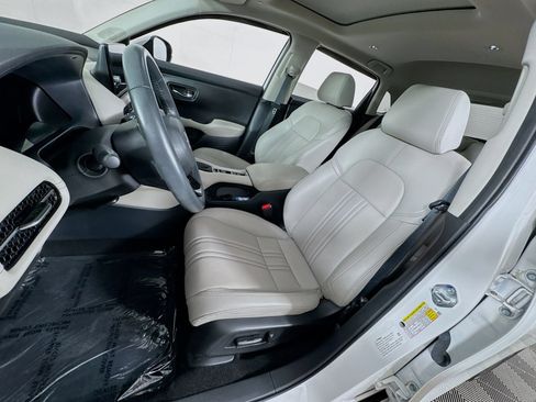 Used 2025 Honda HR-V EX-L image 12