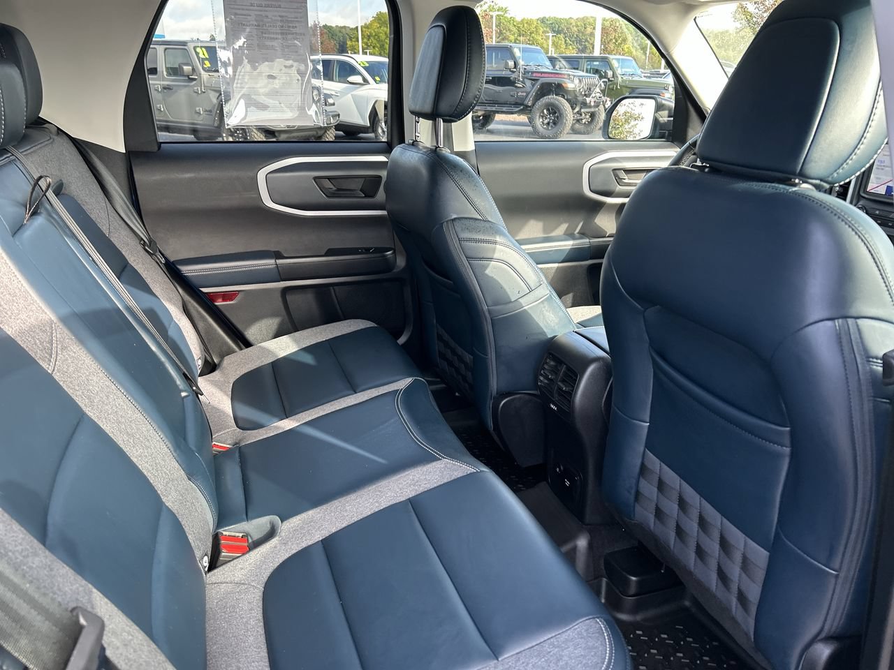 Used 2024 Ford Bronco Sport Outer Banks w/ Tech Package AWD/4WD image 17