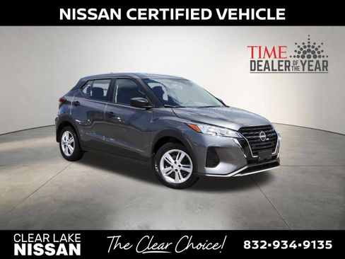 Certified 2025 Nissan Kicks Play S FWD image 1