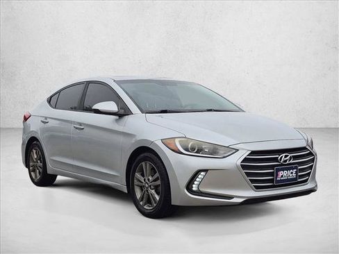 Used 2018 Hyundai Elantra Value Edition FWD image 3