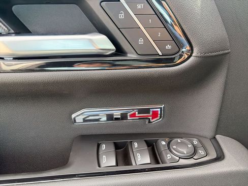 New 2026 GMC Sierra 1500 AT4 w/ AT4 Premium Package AWD/4WD image 33