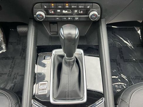Used 2024 MAZDA CX-5 AWD 2.5 S w/ Preferred Package image 19