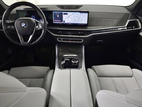 Used 2024 BMW X5 xDrive40i AWD/4WD image 14