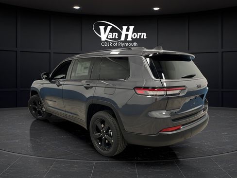New 2026 Jeep Grand Cherokee L Limited w/ Limited Altitude Package AWD/4WD image 5