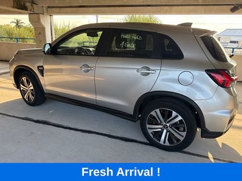 Used 2025 Mitsubishi Outlander Sport ES AWD/4WD image 17