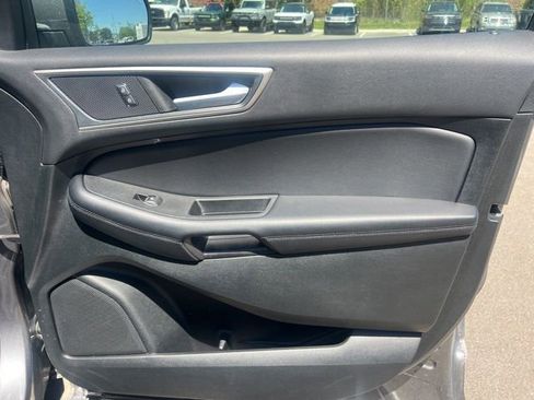 Used 2023 Ford Edge SEL w/ Convenience Package AWD/4WD image 9