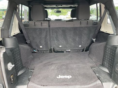 Used 2017 Jeep Wrangler Unlimited Sport w/ Quick Order Package 23S image 10