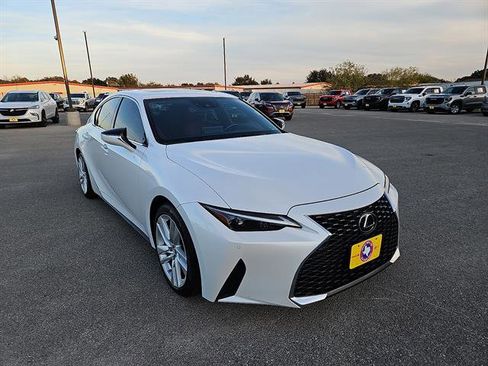 Used 2021 Lexus IS 300 w/ Comfort Package image 7