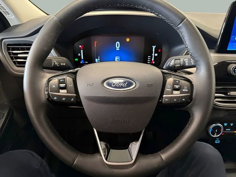 Used 2023 Ford Escape Active AWD/4WD image 18