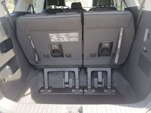 New 2026 Kia Carnival image 24