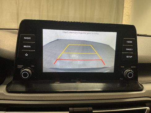 Used 2021 Kia Seltos LX image 15